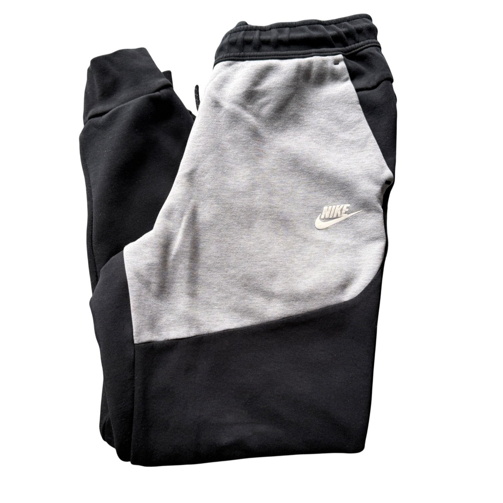 Nike Tech Fleece Joggers Mens Medium Black Gray Colorblock Sweatpants CU4495-010